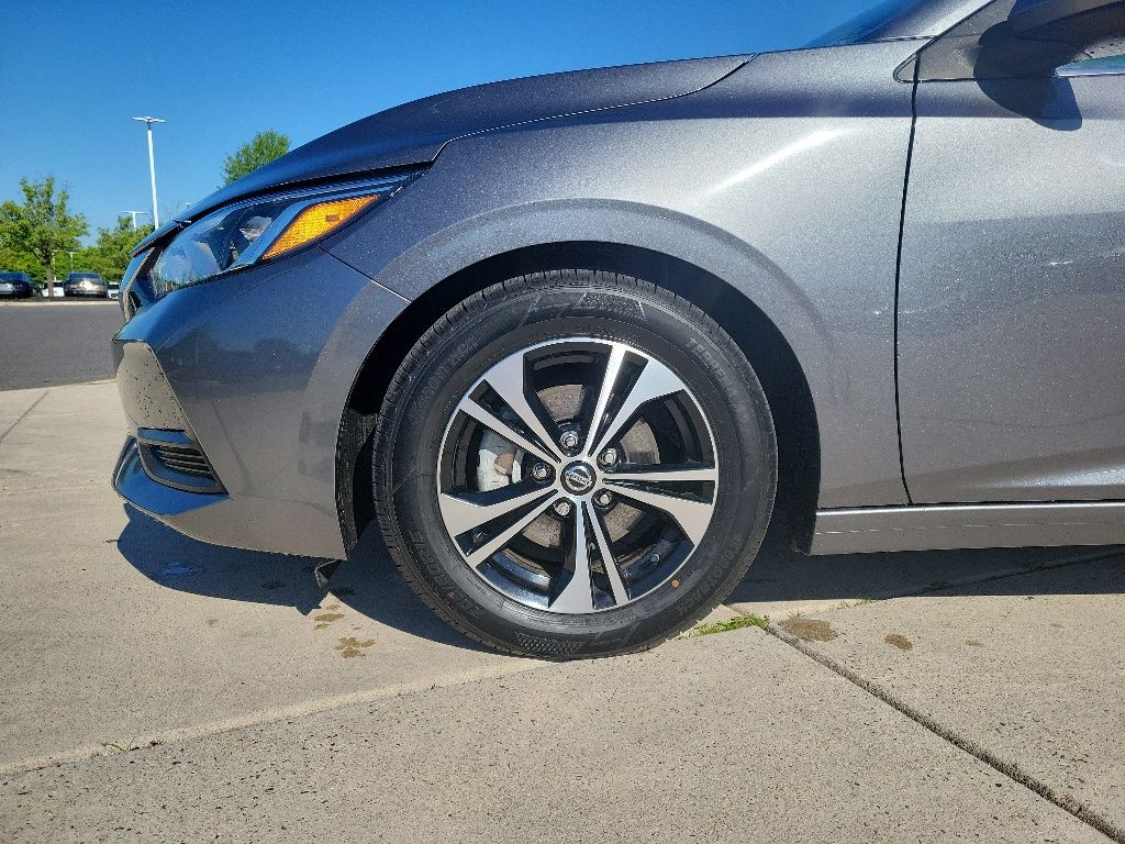 Thumbnail: 2023 Nissan Sentra - 9