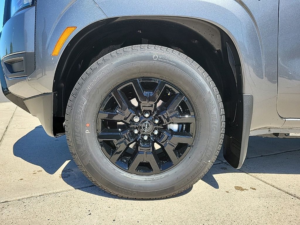 Thumbnail: 2026 Nissan Frontier - 7