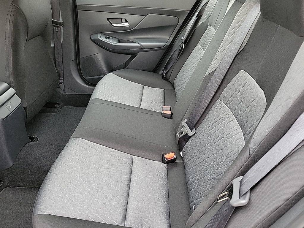 Thumbnail: 2026 Nissan Sentra - 12