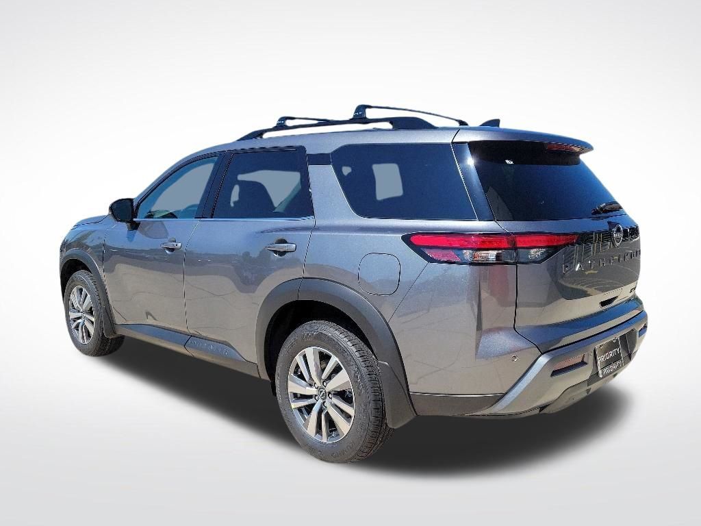 Thumbnail: 2026 Nissan Pathfinder - 3