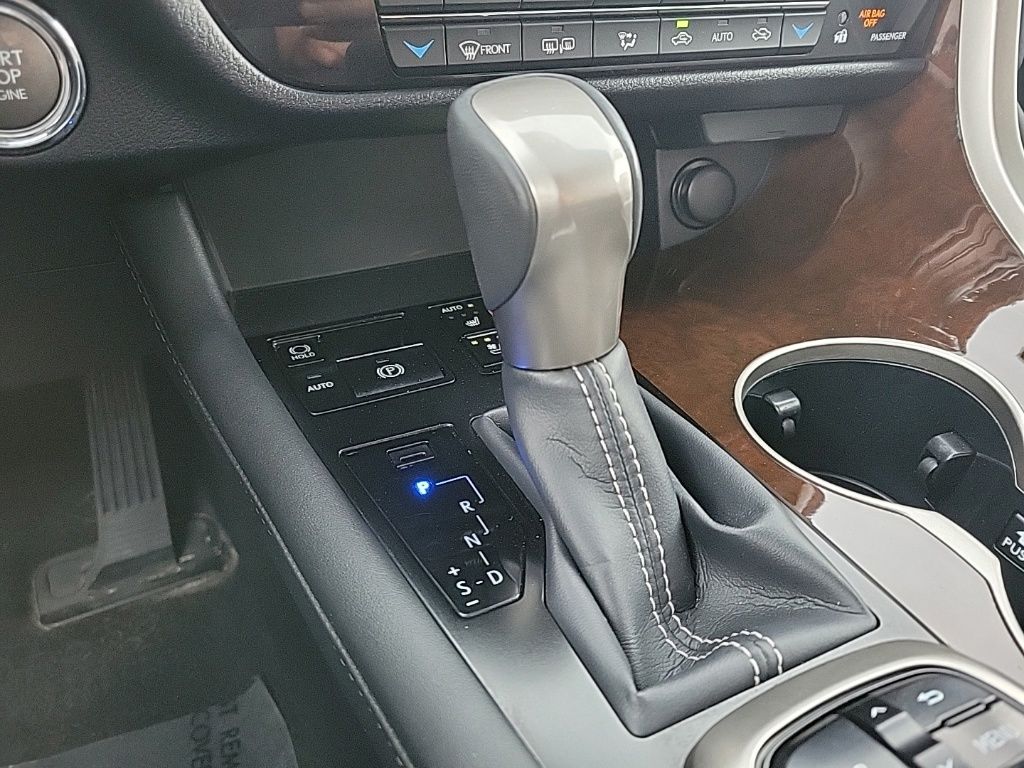Thumbnail: 2019 Lexus RX - 25