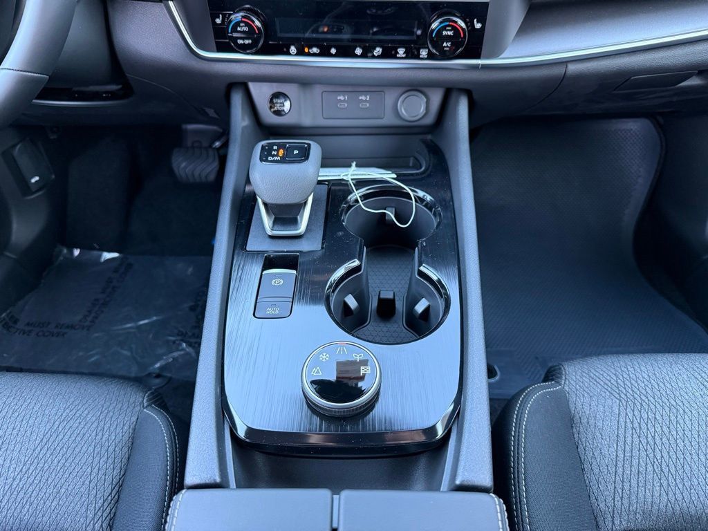 Thumbnail: 2026 Nissan Rogue - 18