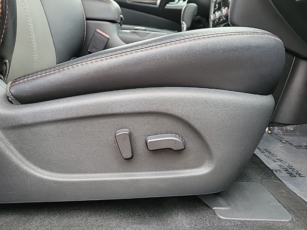 Thumbnail: 2020 Nissan Pathfinder - 25