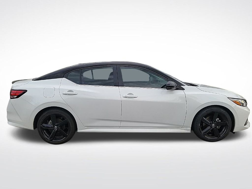 2023 Nissan Sentra SR 6
