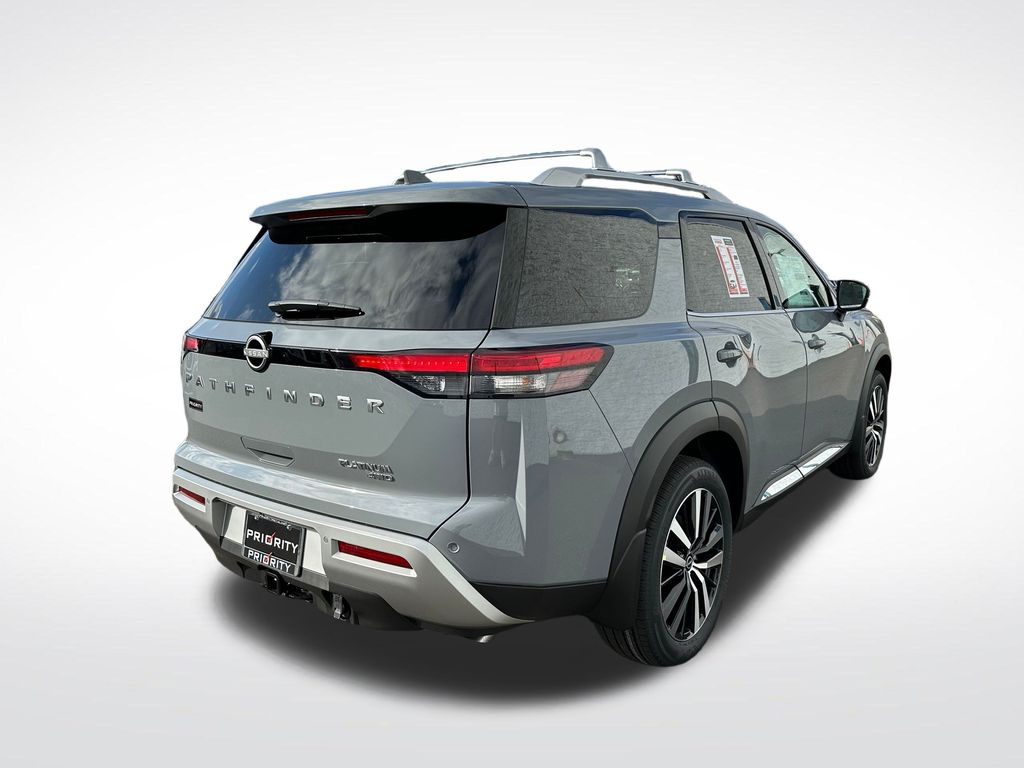 Thumbnail: 2025 Nissan Pathfinder - 5