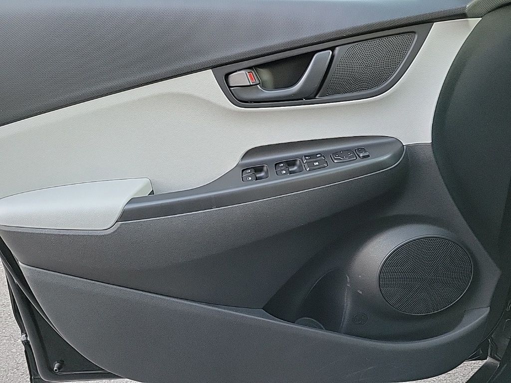 Thumbnail: 2023 Hyundai Kona - 26