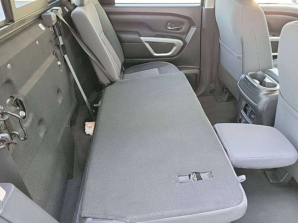 Thumbnail: 2021 Nissan Titan - 20