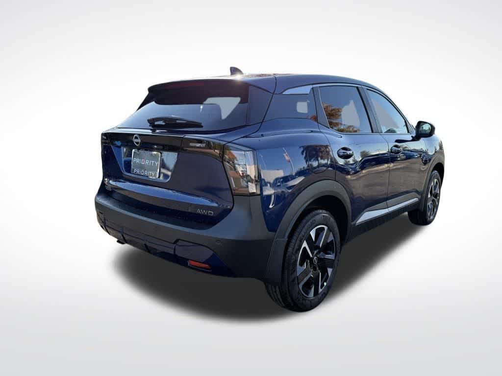 Thumbnail: 2025 Nissan Kicks - 5