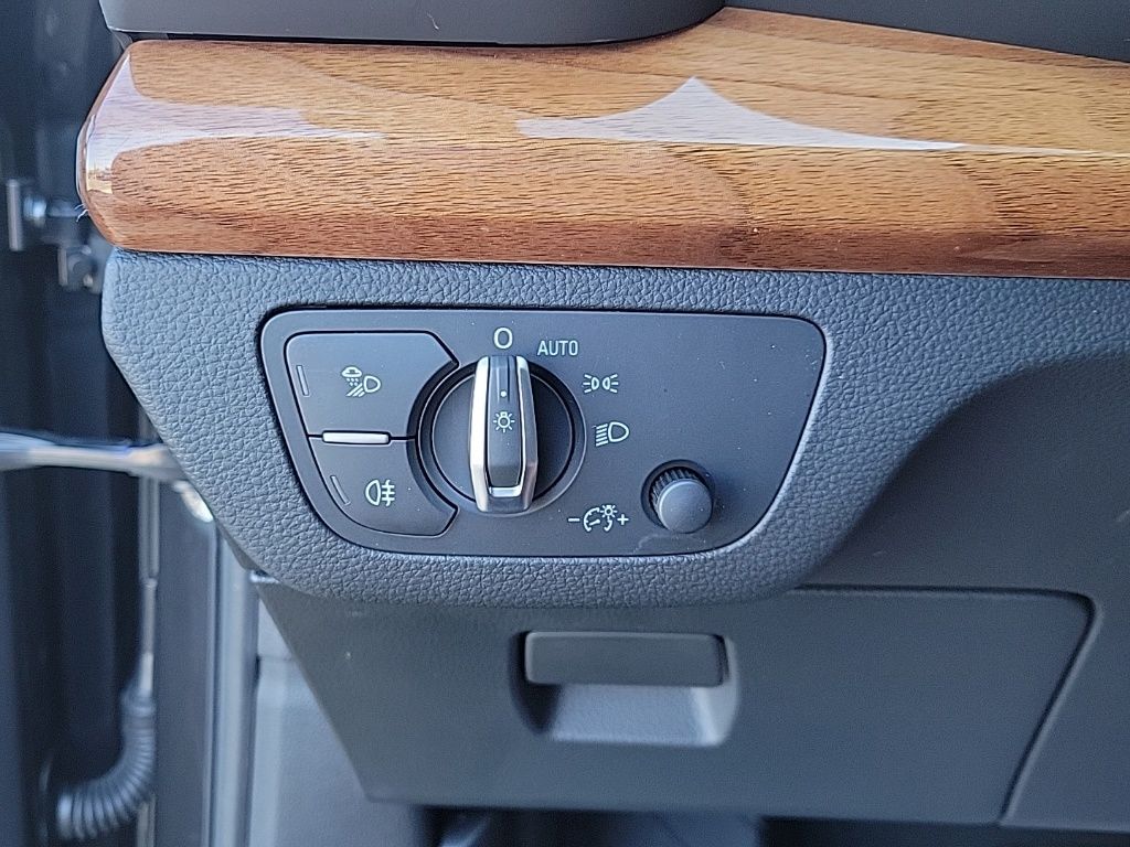 Thumbnail: 2021 Audi Q5 - 30