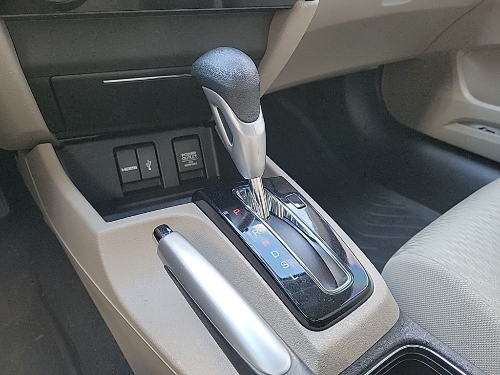 Thumbnail: 2015 Honda Civic - 24