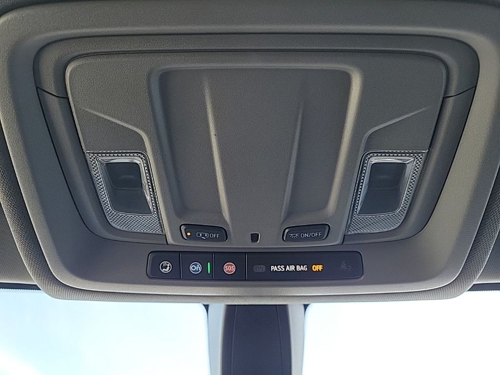 Thumbnail: 2021 Chevrolet Silverado 1500 - 29