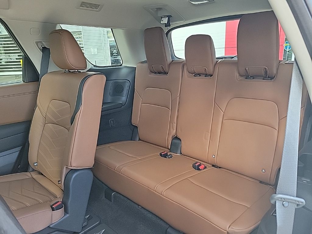 Thumbnail: 2023 Nissan Pathfinder - 22