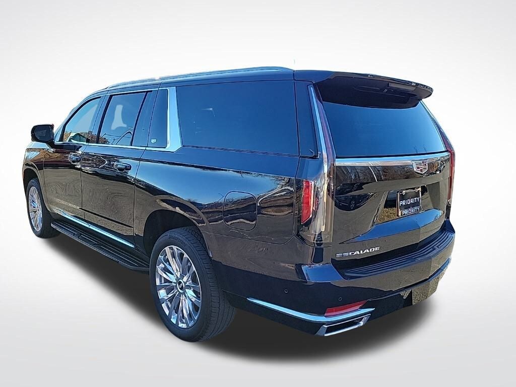 Used 2023 Cadillac Escalade ESV Premium SUV