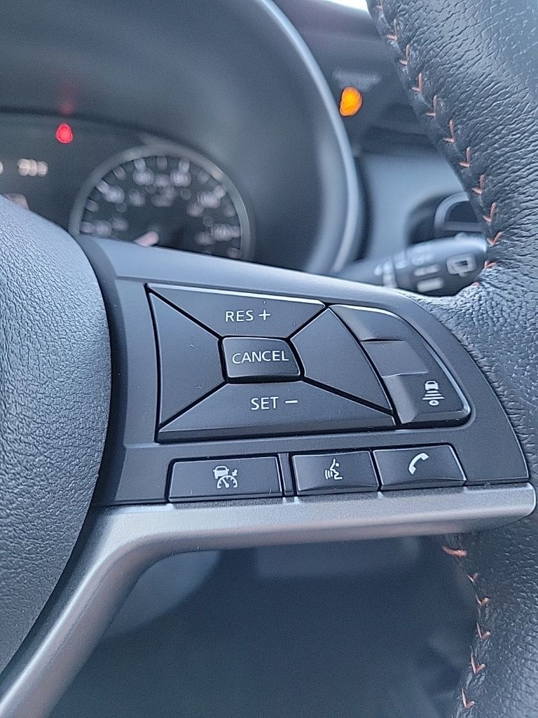 Thumbnail: 2022 Nissan Kicks - 29