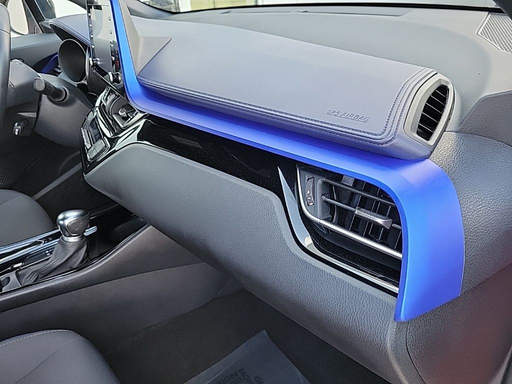 Thumbnail: 2020 Toyota C-HR - 19