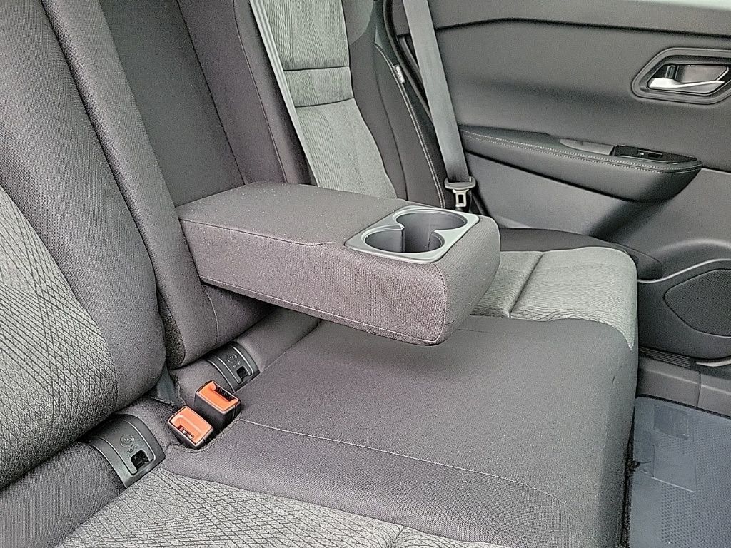 Thumbnail: 2026 Nissan Rogue - 15