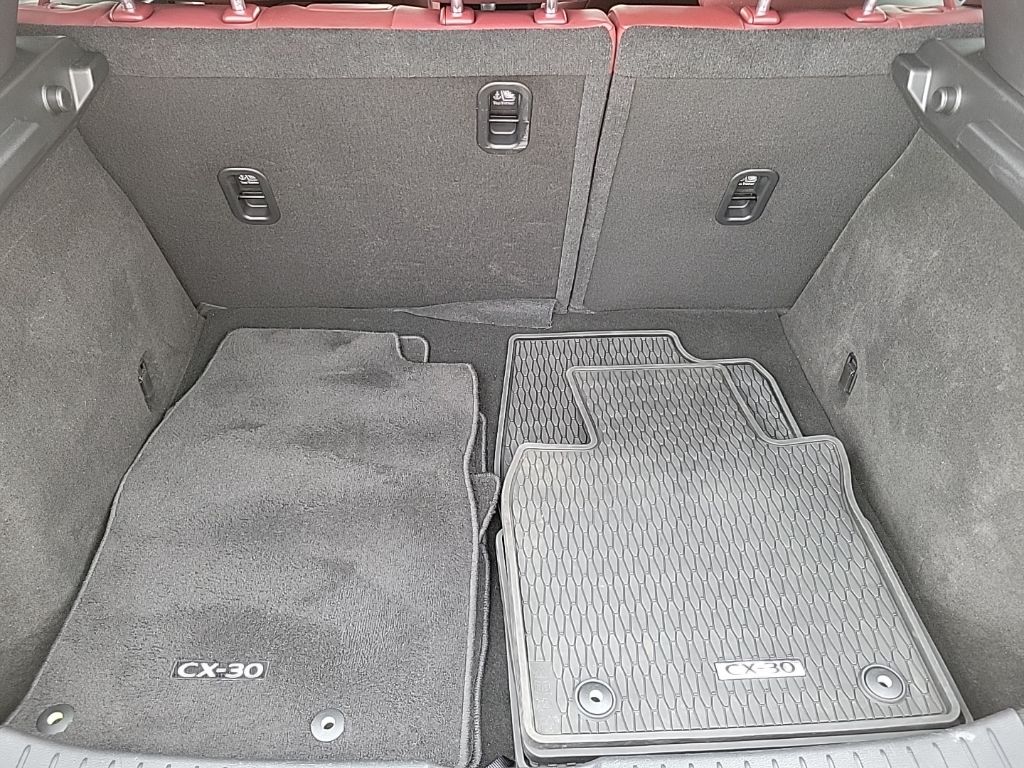 Thumbnail: 2022 Mazda CX-30 - 21