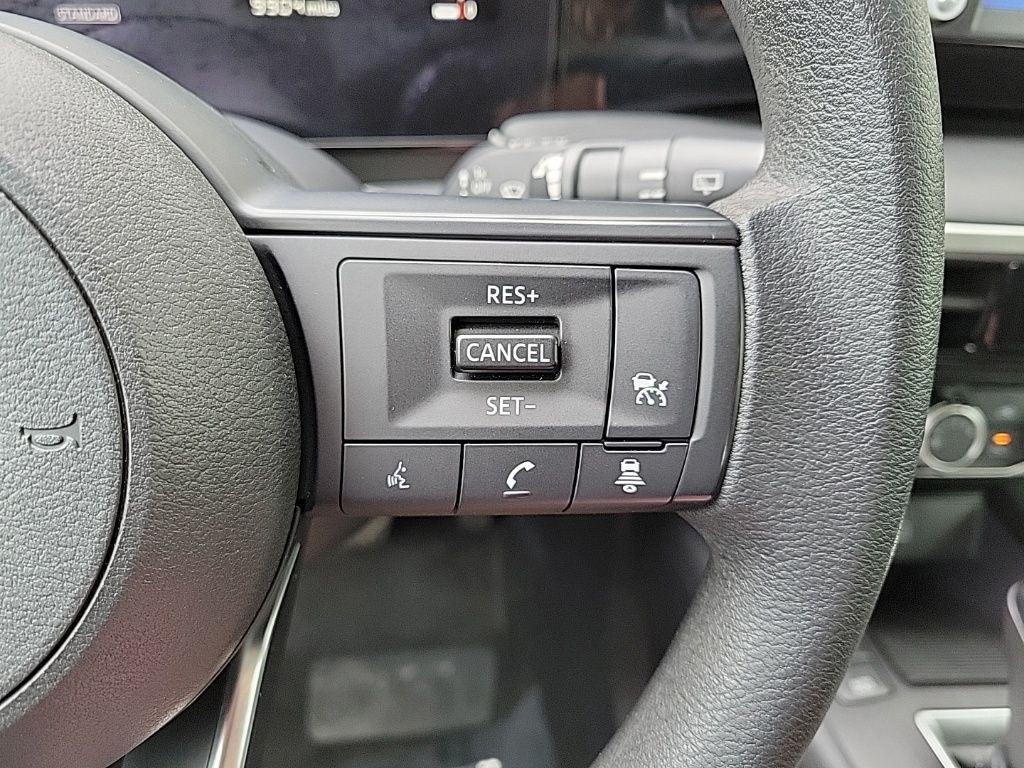 Thumbnail: 2025 Nissan Kicks - 20