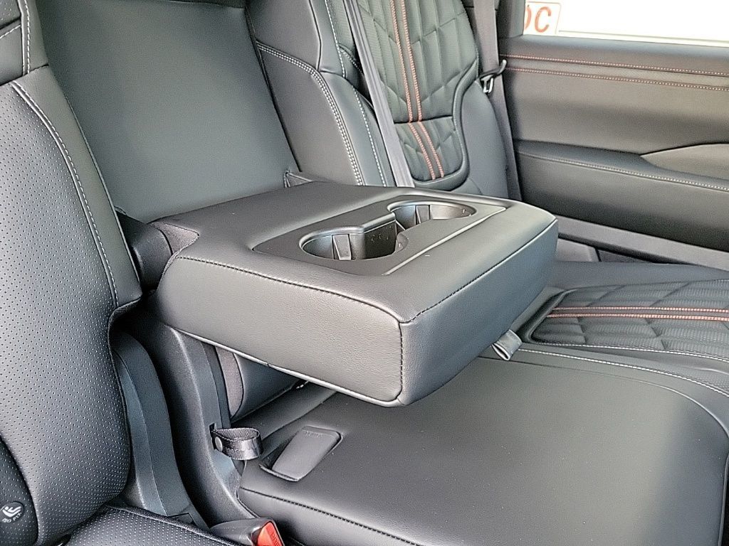 Thumbnail: 2026 Nissan Armada - 17