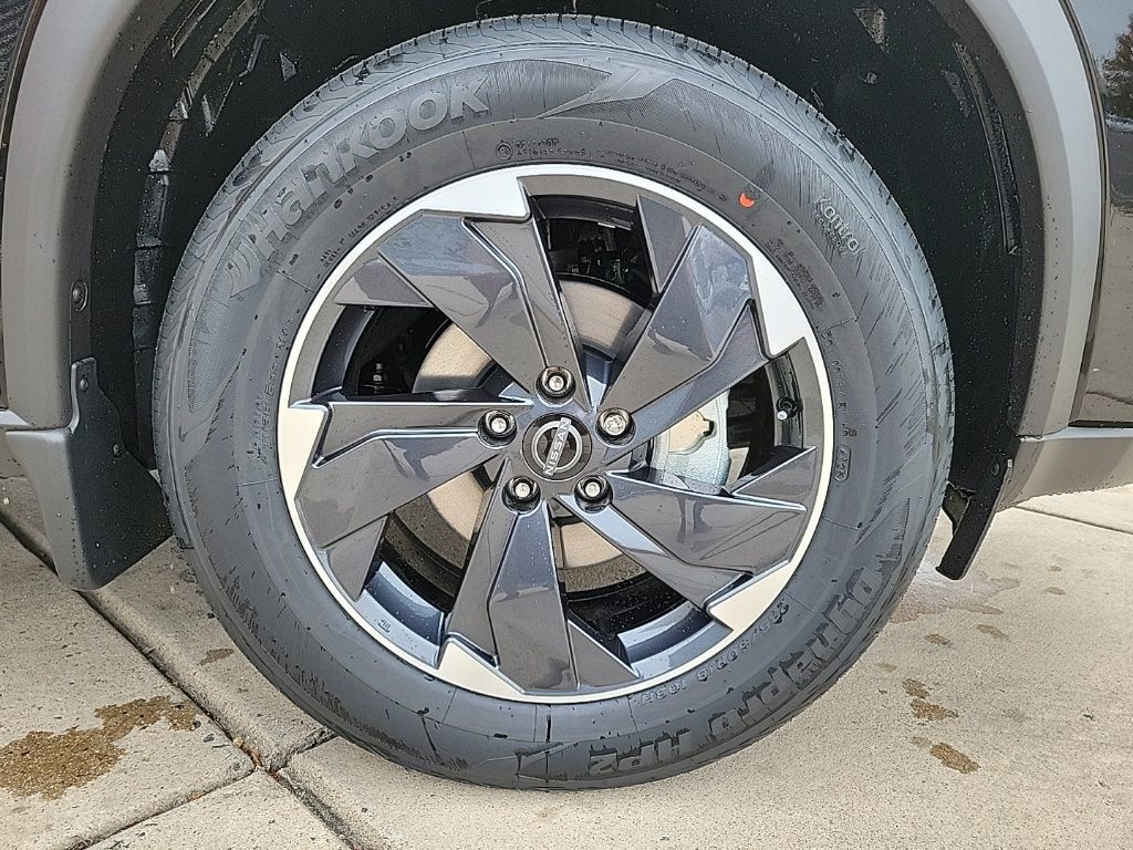 Thumbnail: 2026 Nissan Rogue - 9