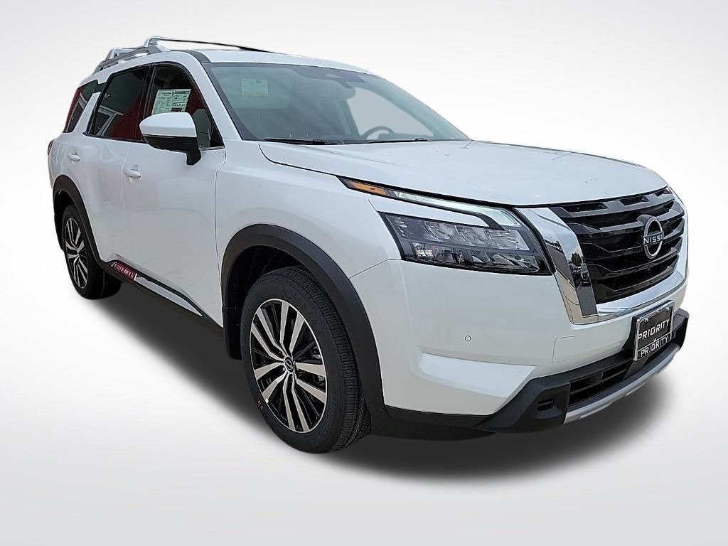Thumbnail: 2025 Nissan Pathfinder - 7