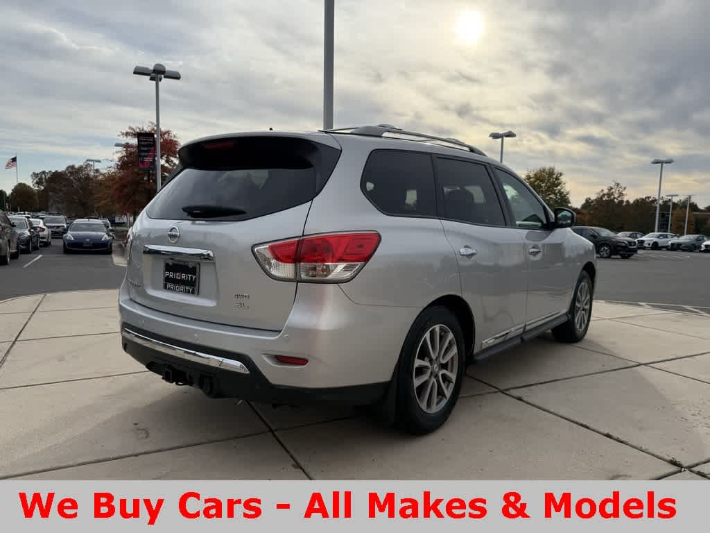 Thumbnail: 2015 Nissan Pathfinder - 5