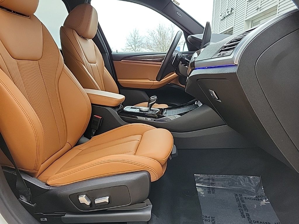 Thumbnail: 2022 BMW X3 - 17