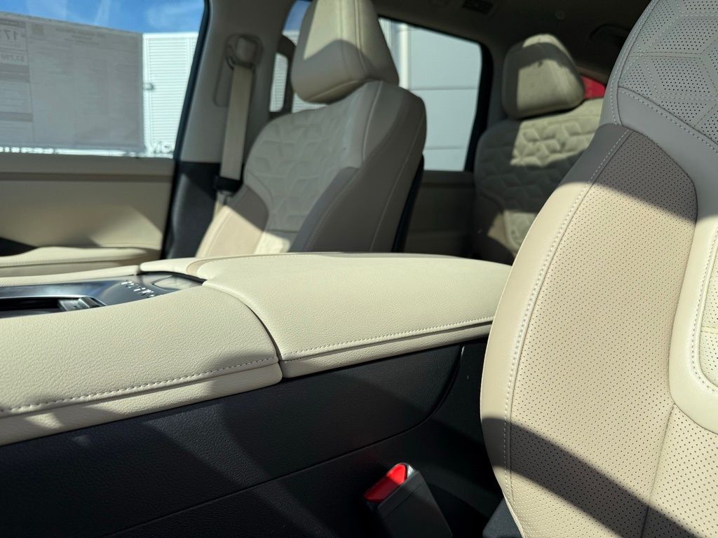 Thumbnail: 2026 Nissan Armada - 23