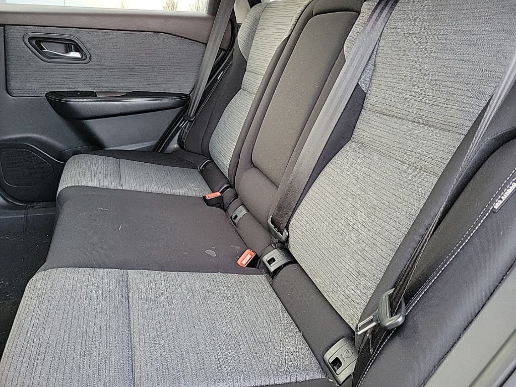 Thumbnail: 2021 Nissan Rogue - 14