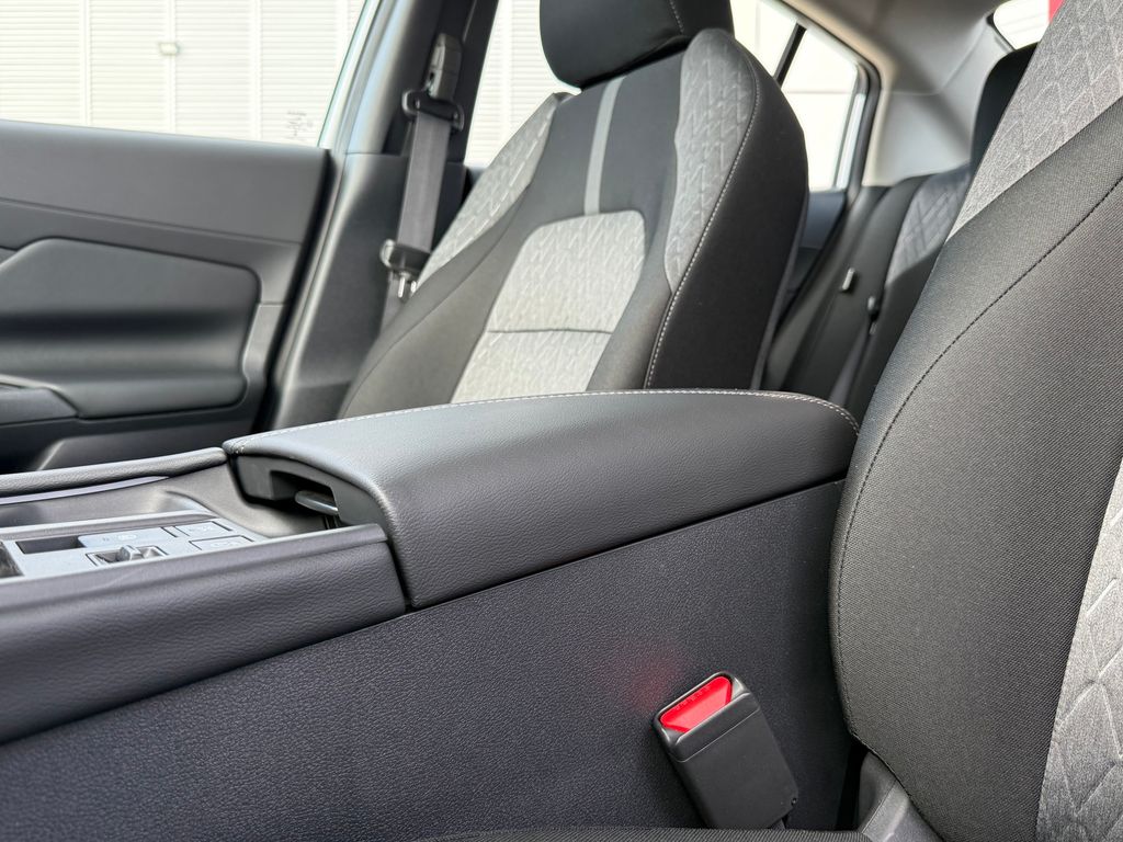 Thumbnail: 2026 Nissan Sentra - 24