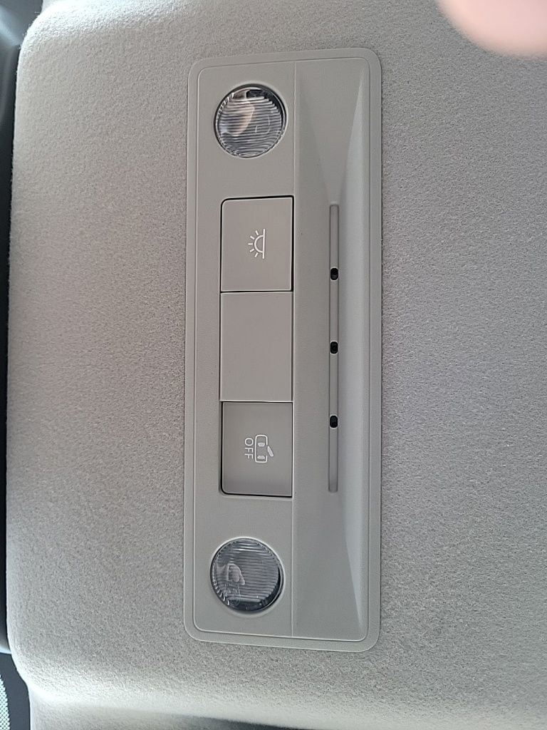 Thumbnail: 2026 Nissan Kicks - 28