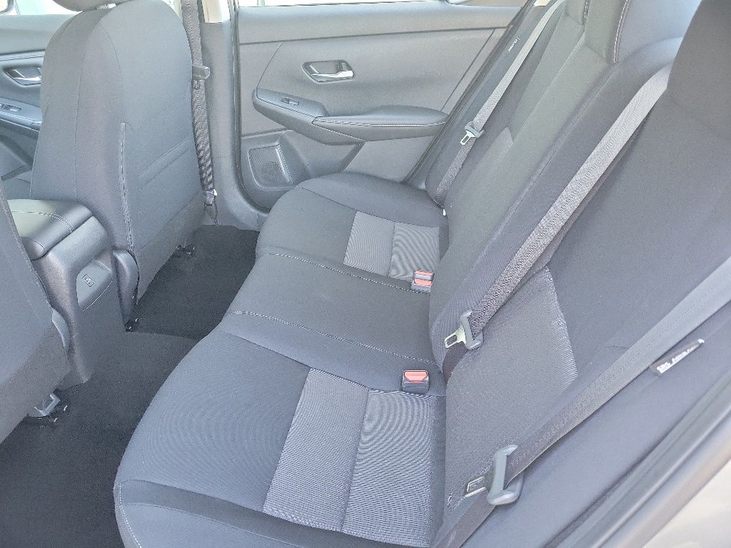 Thumbnail: 2023 Nissan Sentra - 13