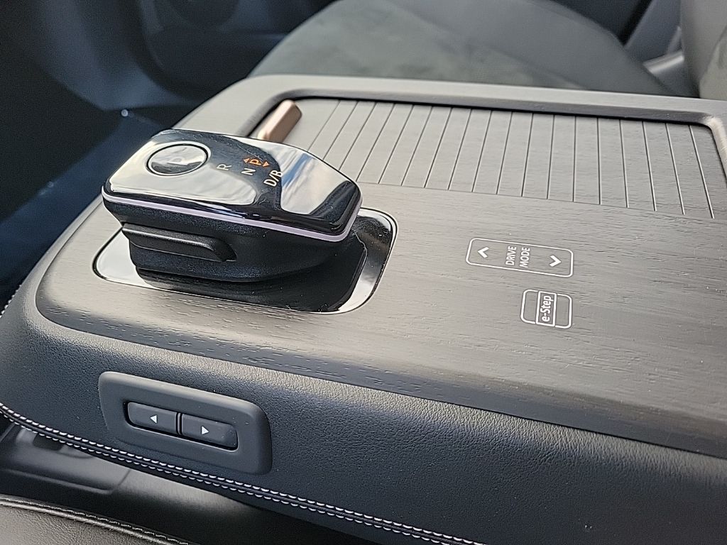 Thumbnail: 2023 Nissan Ariya - 26