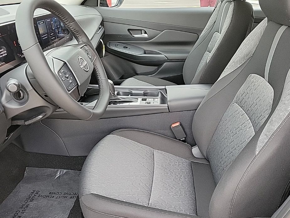 Thumbnail: 2026 Nissan Sentra - 11