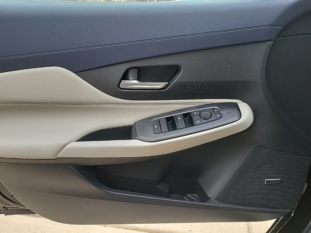 Thumbnail: 2026 Nissan Sentra - 31