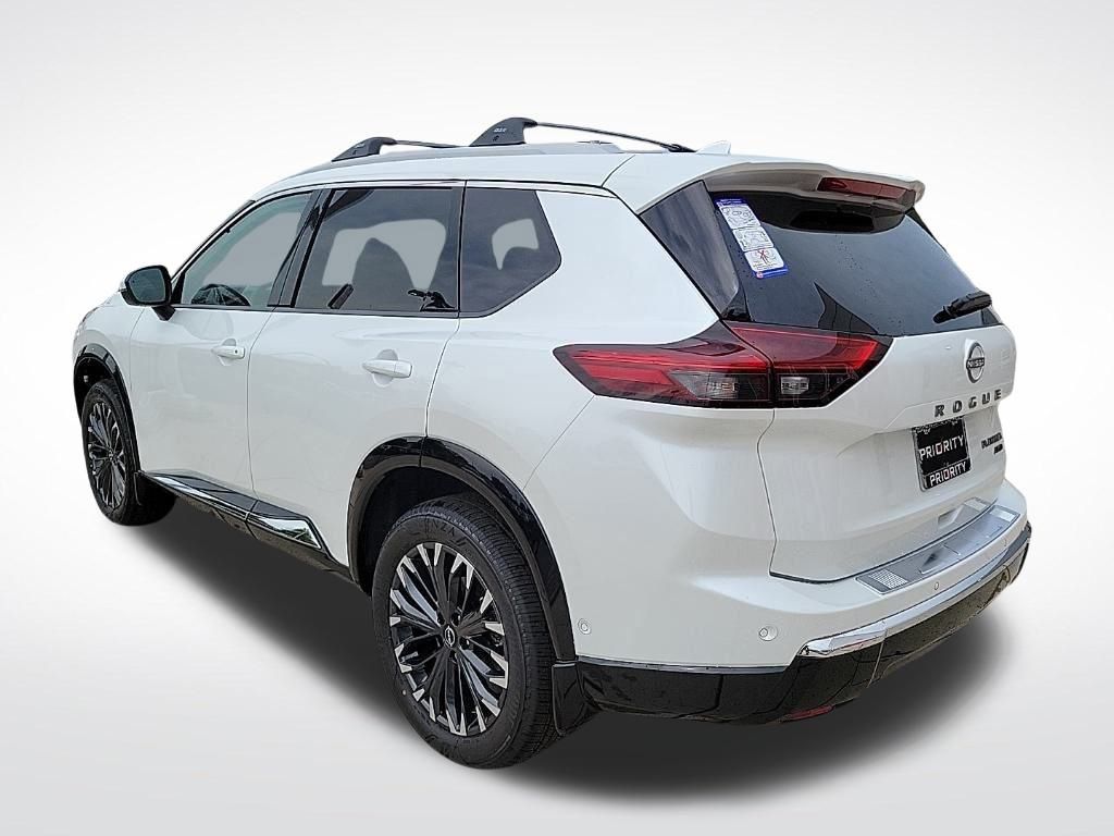 Thumbnail: 2026 Nissan Rogue - 3