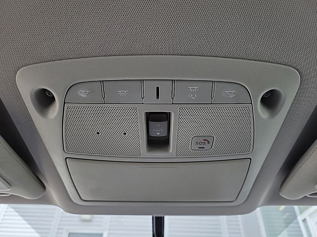 Thumbnail: 2016 Nissan Altima - 28