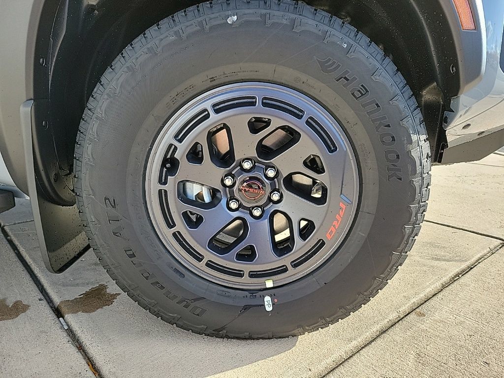 Thumbnail: 2026 Nissan Frontier - 9