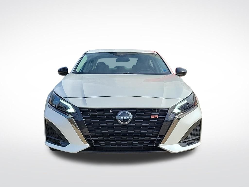 Thumbnail: 2024 Nissan Altima - 8