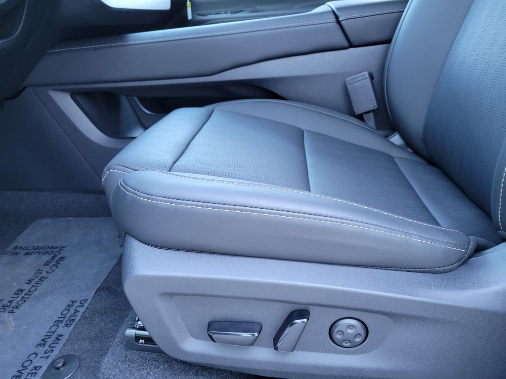 Thumbnail: 2026 Nissan Murano - 14