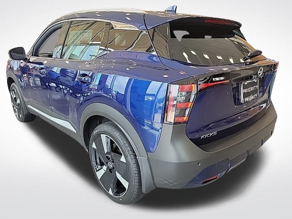 Thumbnail: 2025 Nissan Kicks - 3