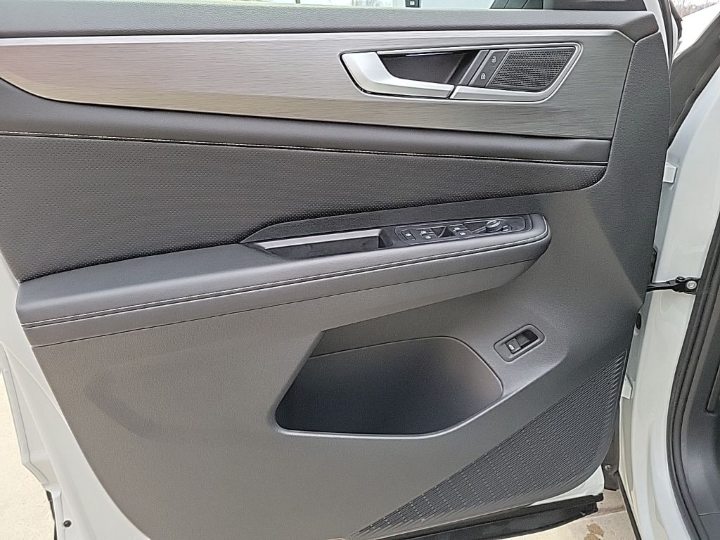 Thumbnail: 2024 Volkswagen Atlas - 31