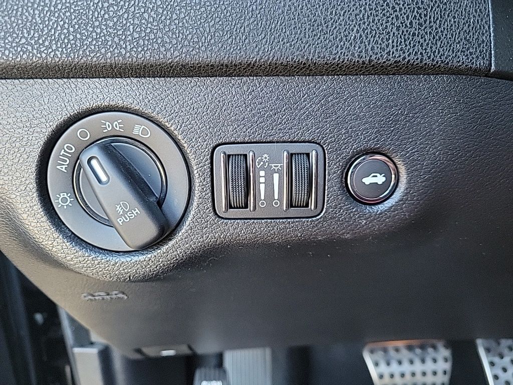 Thumbnail: 2021 Dodge Charger - 29