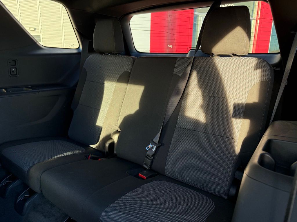 Thumbnail: 2023 Chevrolet Traverse - 28