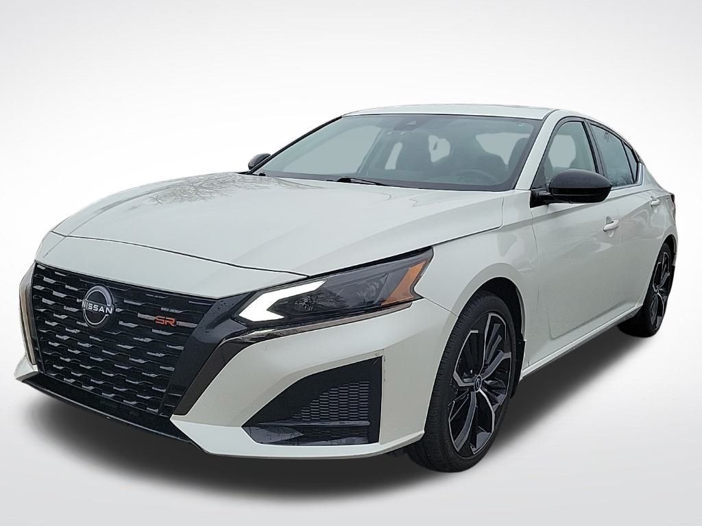 Thumbnail: 2023 Nissan Altima - 1