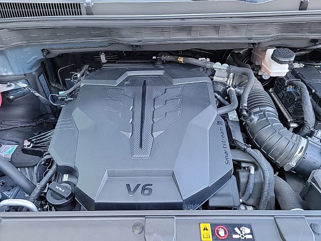 Thumbnail: 2022 Kia Carnival - 36