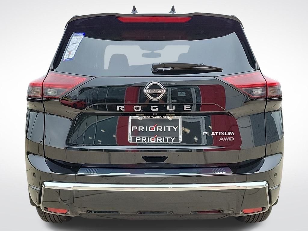 Thumbnail: 2026 Nissan Rogue - 4