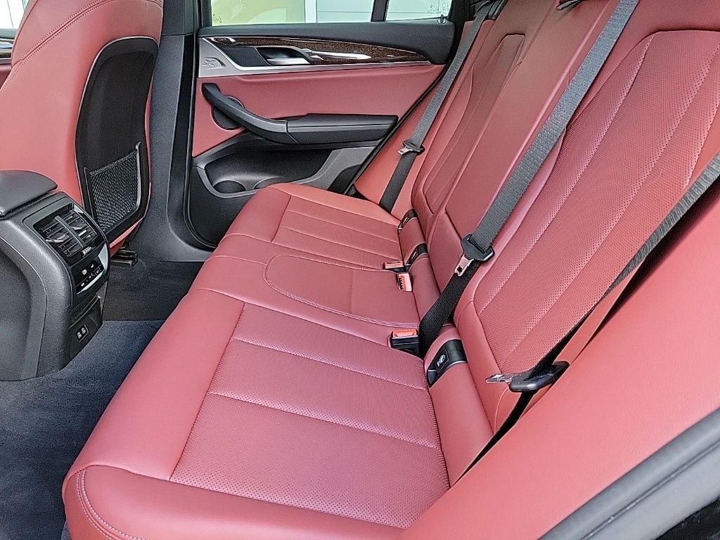 Thumbnail: 2023 BMW X3 - 11
