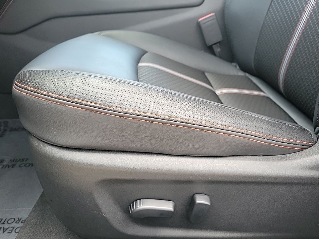 Thumbnail: 2023 Nissan Altima - 9