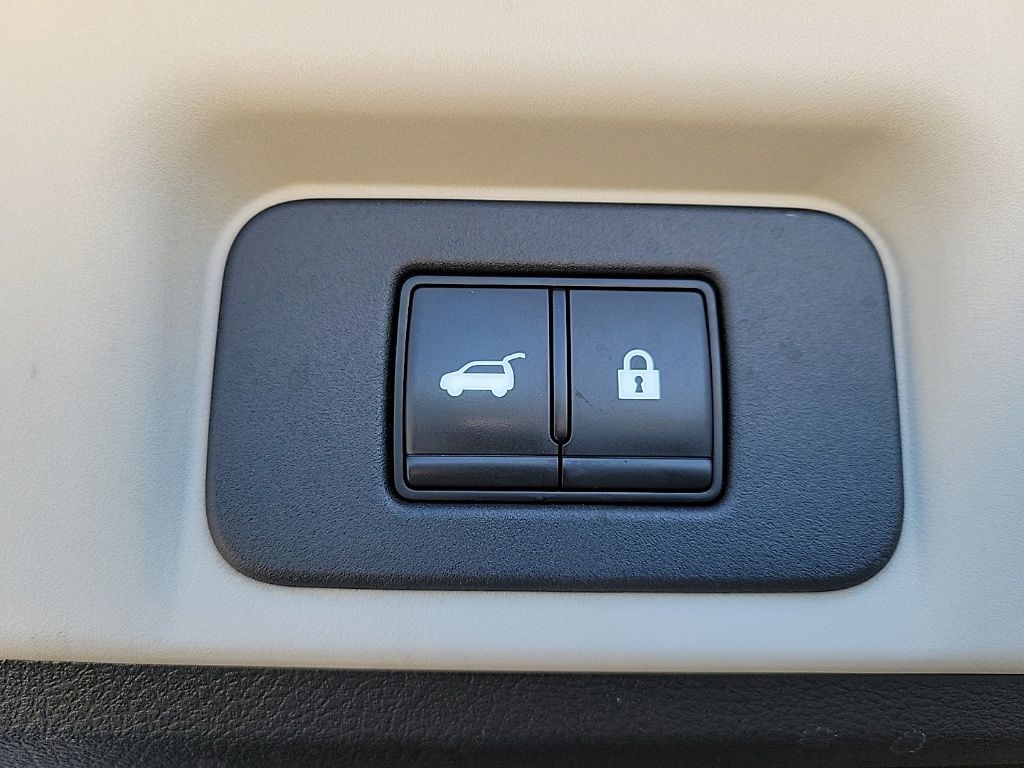 Thumbnail: 2024 Nissan Ariya - 19